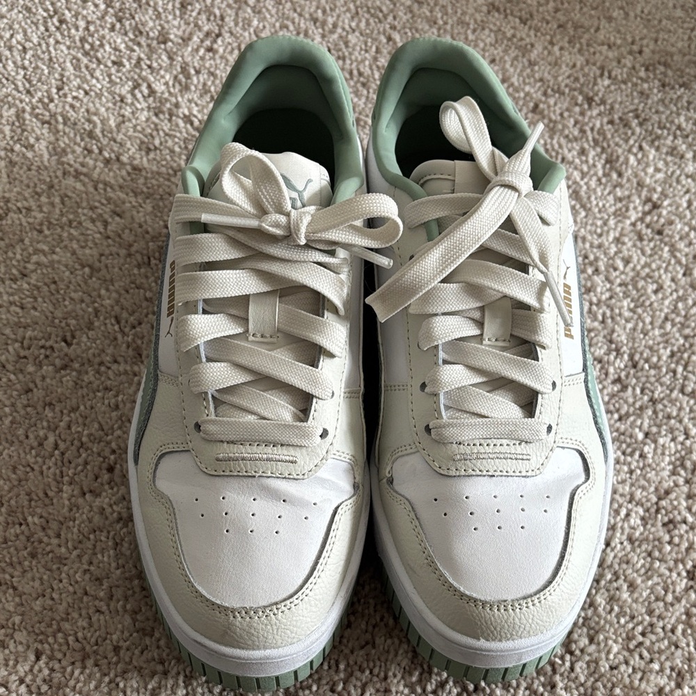 Puma White and Mint Green Sneakers